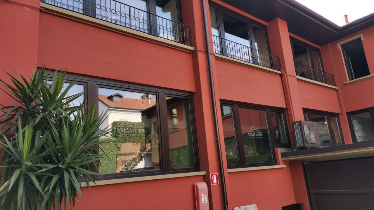Monza Living La Casa Dell'Architetto Bed & Breakfast Exterior foto